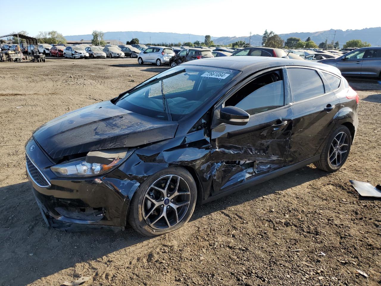 1FADP3M27JL224432 2018 FORD FOCUS - Image 1