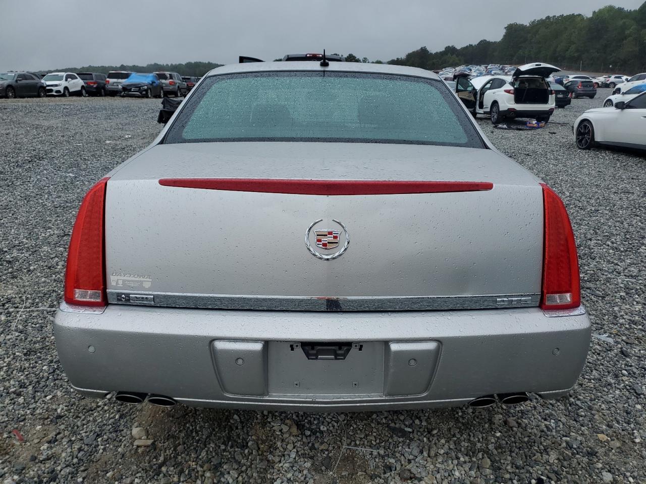 2007 Cadillac Dts VIN: 1G6KD57Y07U133322 Lot: 72014474