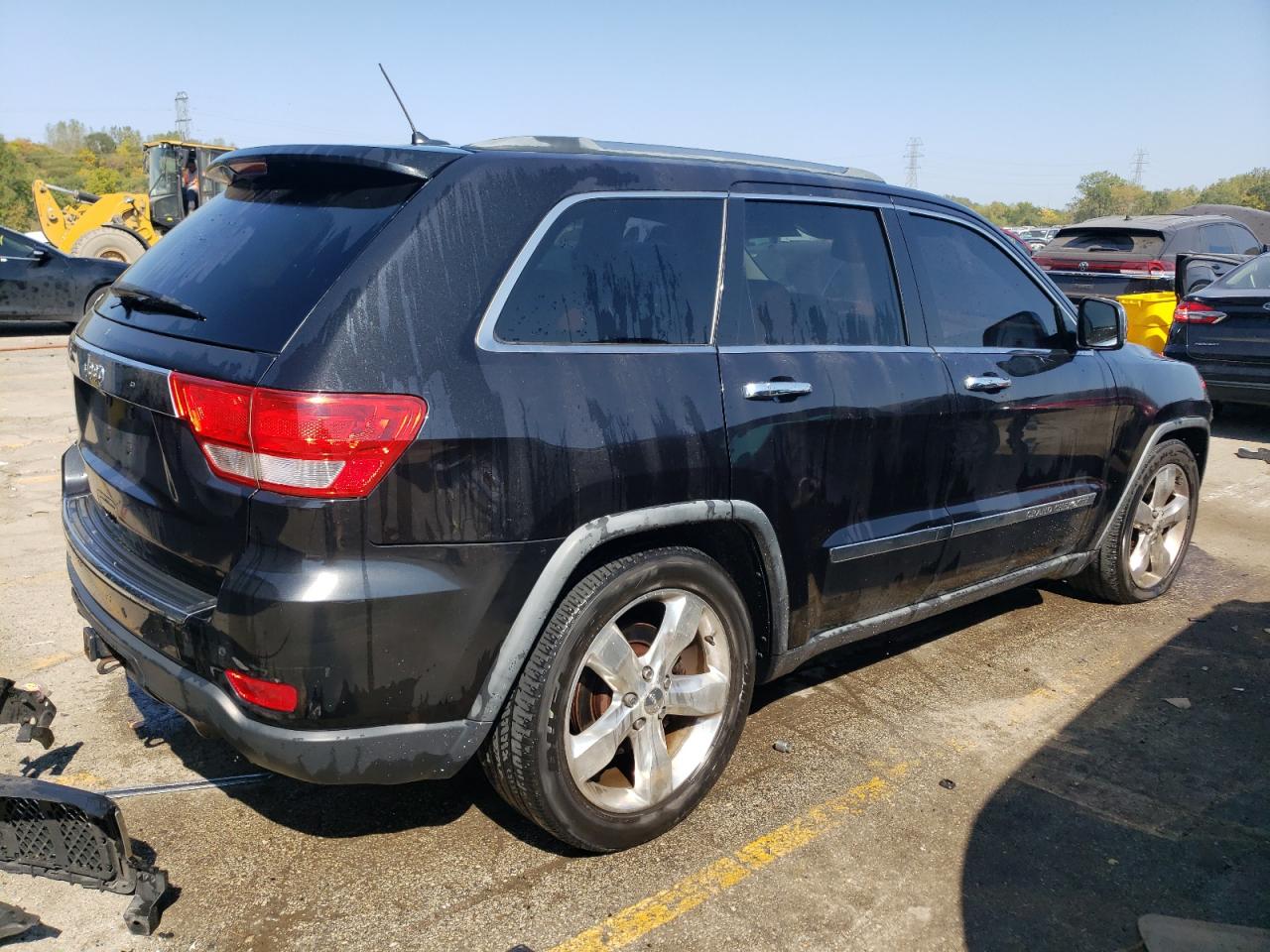 2012 Jeep Grand Cherokee - Image 3