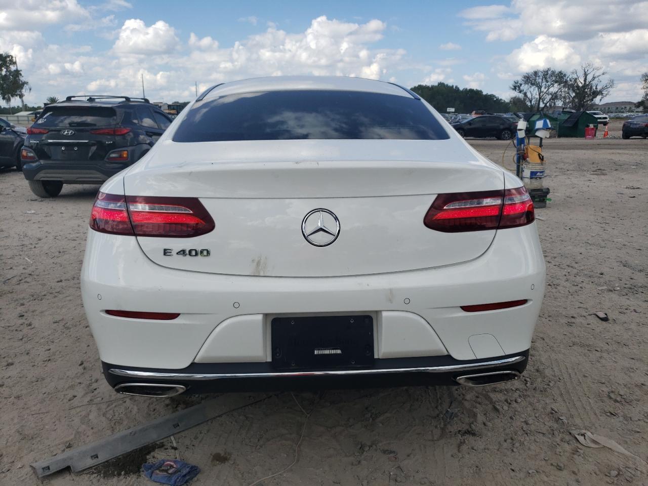 WDD1J6FB7JF009327 2018 Mercedes-Benz E 400