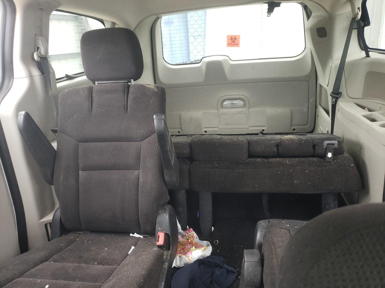 2016 Dodge Caravan - Image 10