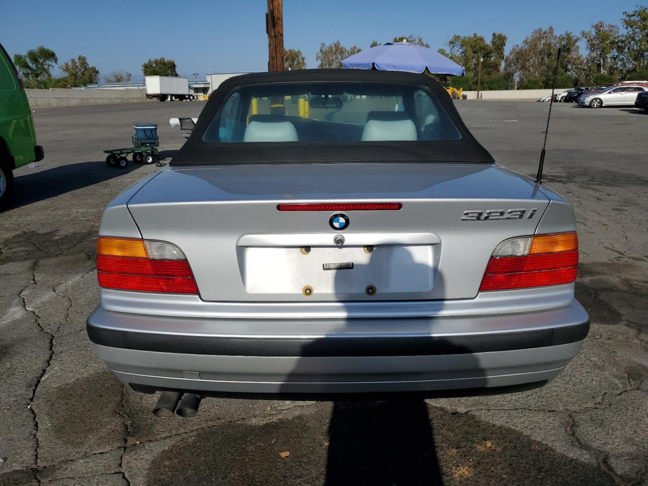 1999 BMW 323 Ic VIN: WBABJ7333XEA17621 Lot: 71743504