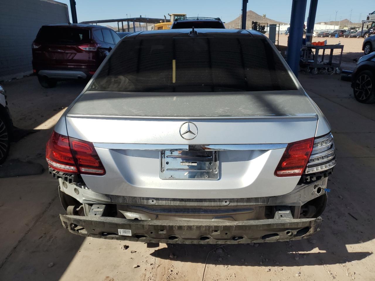 2014 Mercedes-Benz E 350 VIN: WDDHF5KB4EB031198 Lot: 71493534