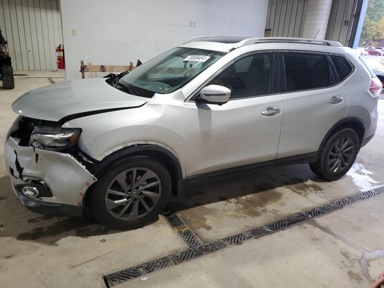 5N1AT2MV6GC765120 2016 NISSAN ROGUE - Image 1