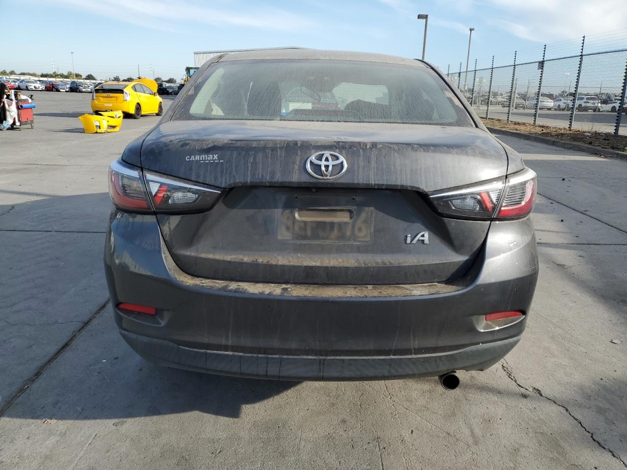 2018 Toyota Yaris Ia VIN: 3MYDLBYV2JY316108 Lot: 72035424