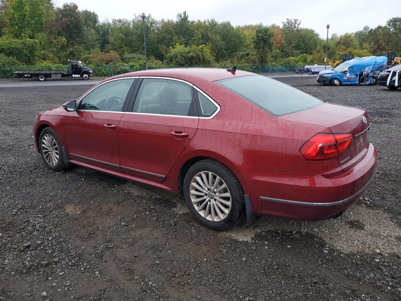 1VWBT7A32GC069862 2016 VOLKSWAGEN PASSAT - Image 2