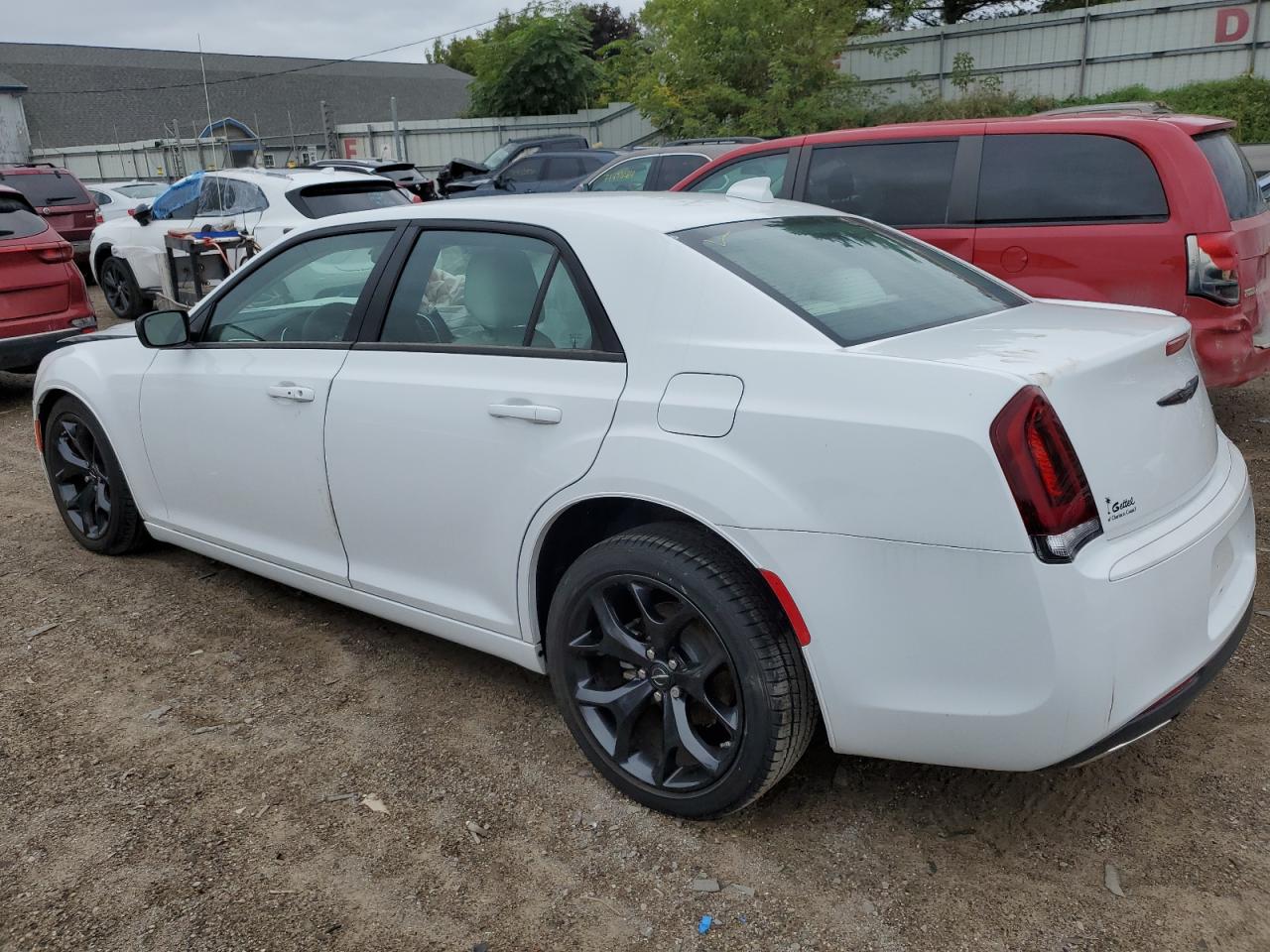 VIN 2C3CCAAG2NH174343 2022 CHRYSLER 300 no.2