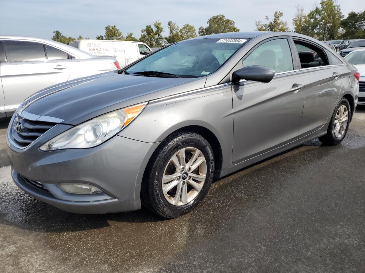 2013 Hyundai Sonata - Image 1