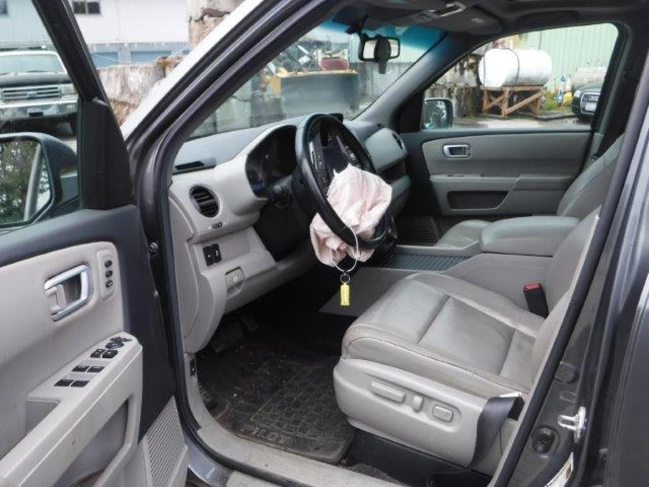 5FNYF4H92CB045295 2012 Honda Pilot Touring