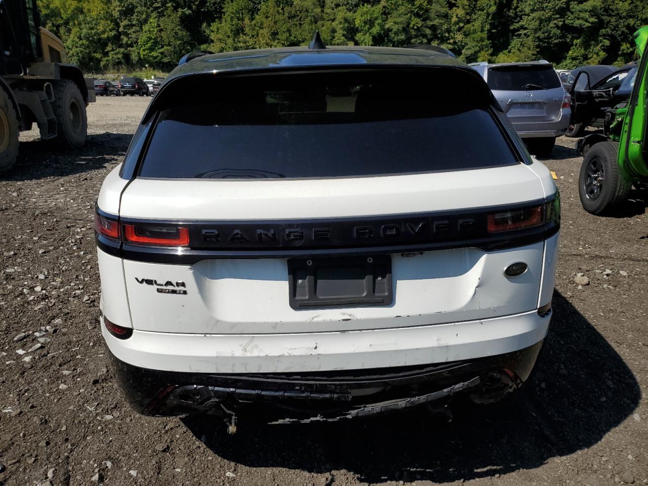 2019 Land Rover Range Rover Velar R-Dynamic Se VIN: SALYL2EX5KA795371 Lot: 70677394