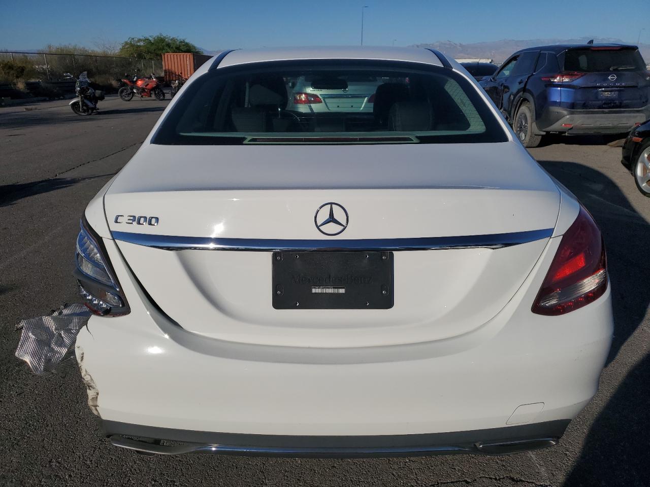 2015 Mercedes-Benz C 300 VIN: 55SWF4JB9FU077040 Lot: 73009994