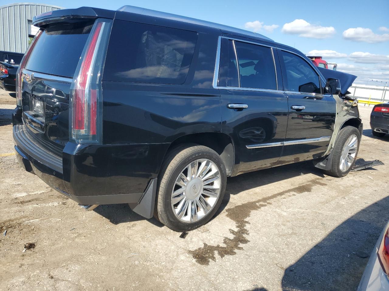 2016 Cadillac Escalade - Image 3