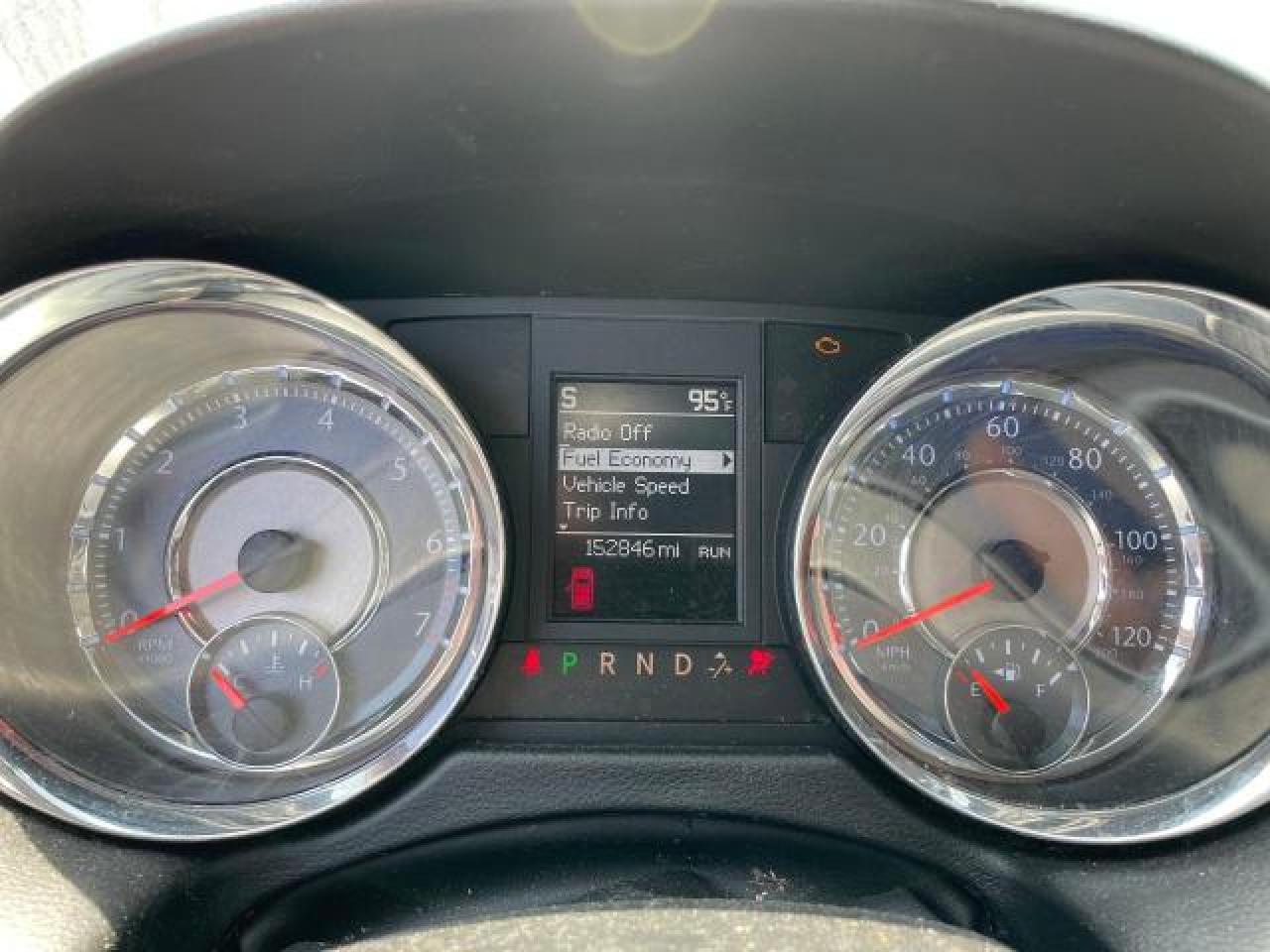 2014 Chrysler Town & Country Touring VIN: 2C4RC1BG5ER399998 Lot: 73610564