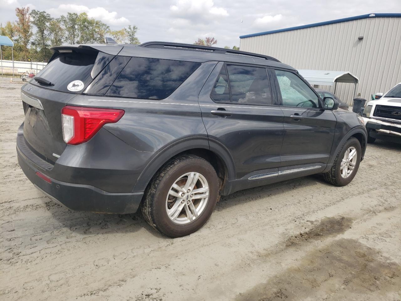 2020 Ford Explorer - Image 3