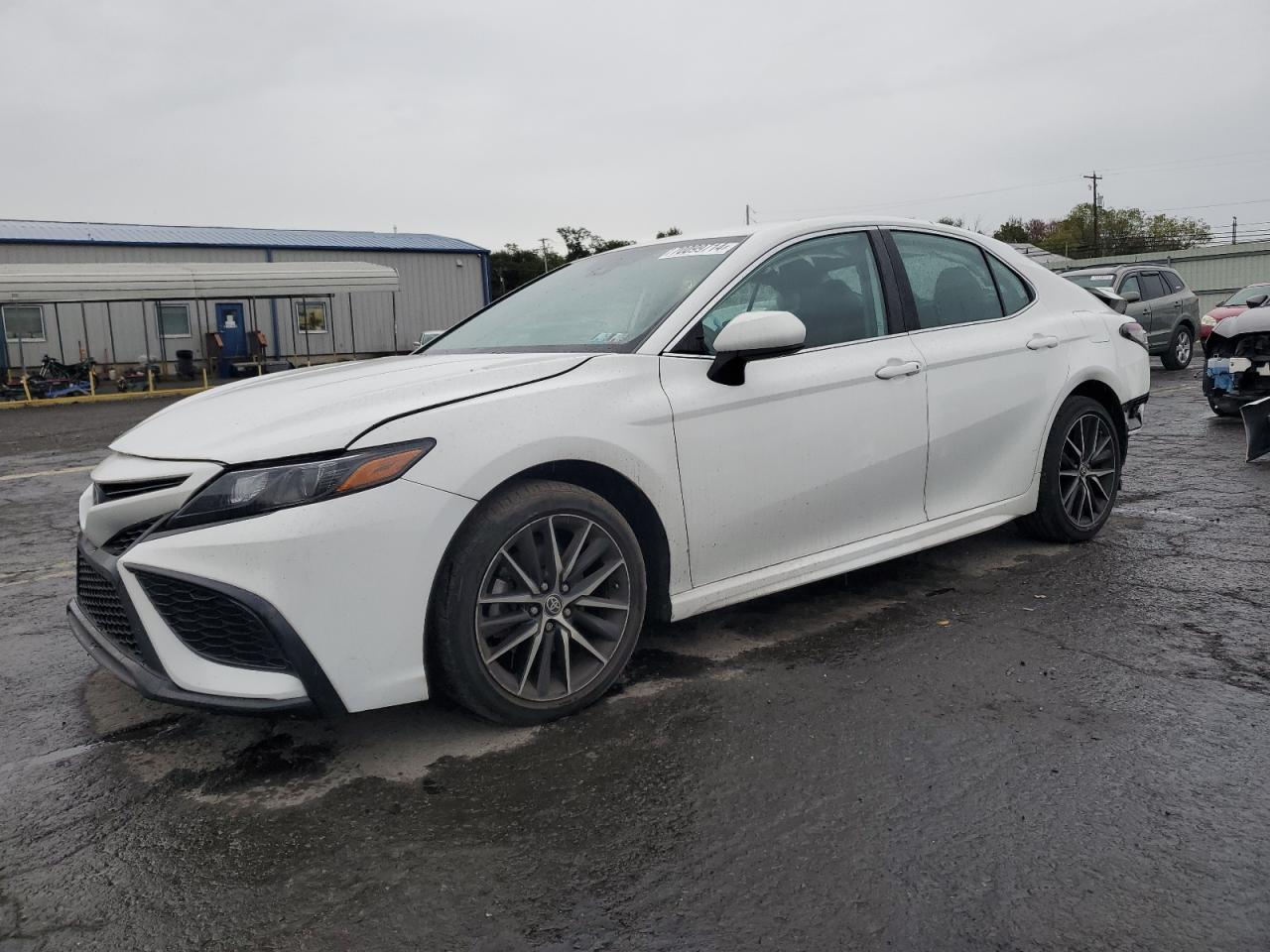 2021 Toyota Camry - Image 1