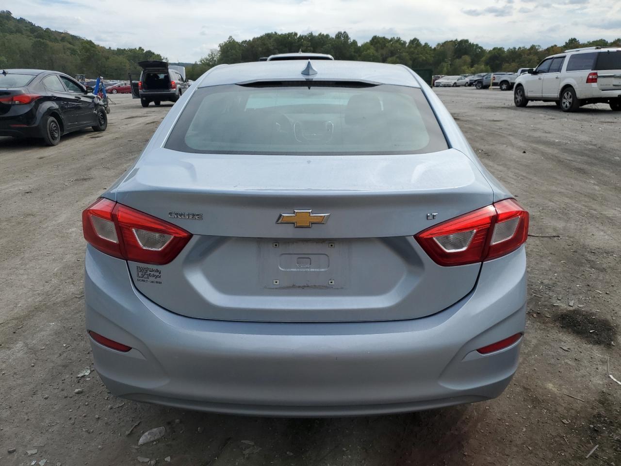 2017 Chevrolet Cruze Lt VIN: 1G1BE5SM9H7157755 Lot: 72565754