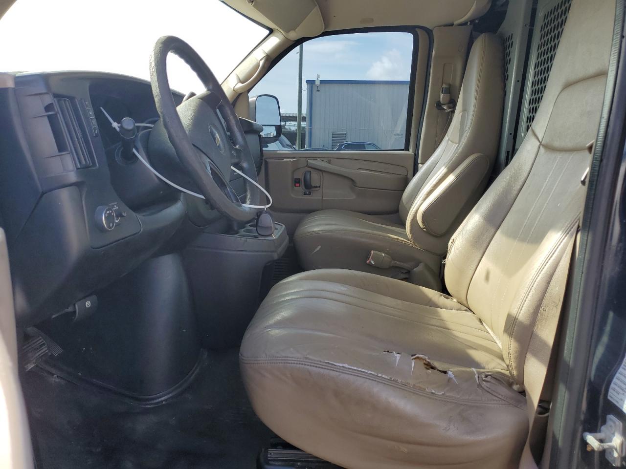 1GCSGAFX1E1190682 2014 Chevrolet Express G1500