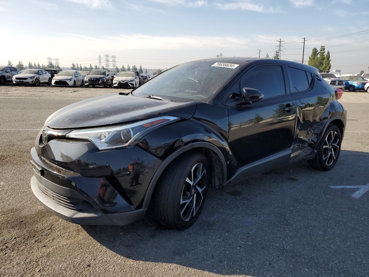 2018 Toyota C-Hr Xle for Sale in Rancho Cucamonga, CA - Side
