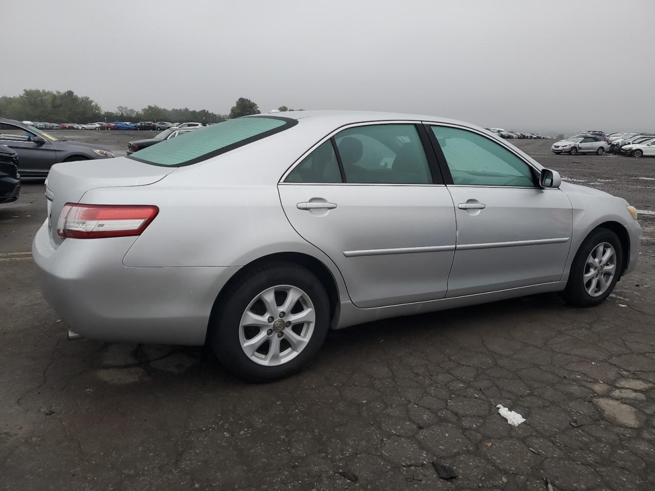 2011 Toyota Camry Base VIN: 4T4BF3EK6BR092392 Lot: 73483744