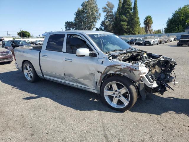  RAM 1500 2015 Серебристый