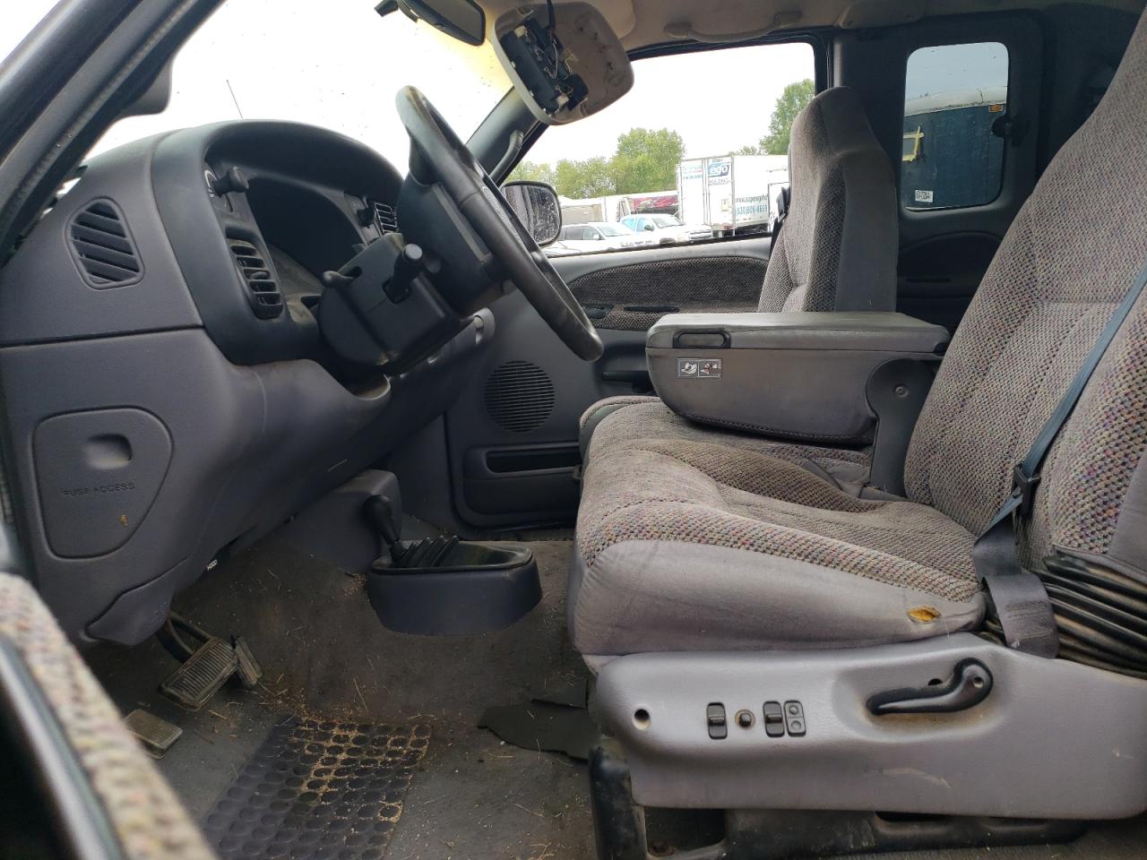 1B7MF336XWJ189034 1998 Dodge Ram 3500