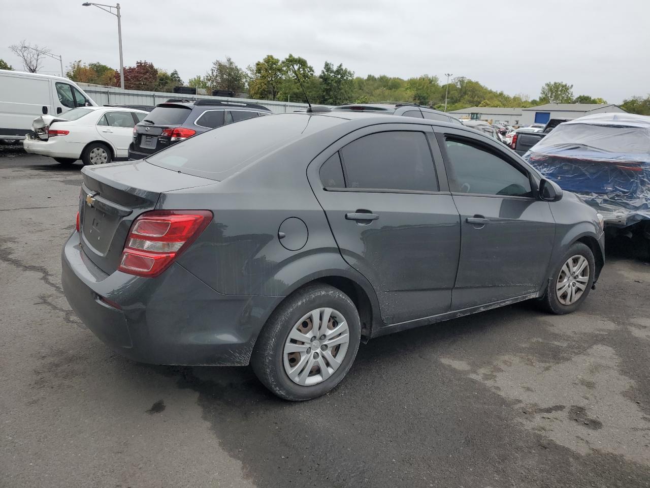 2020 Chevrolet Sonic - Image 3