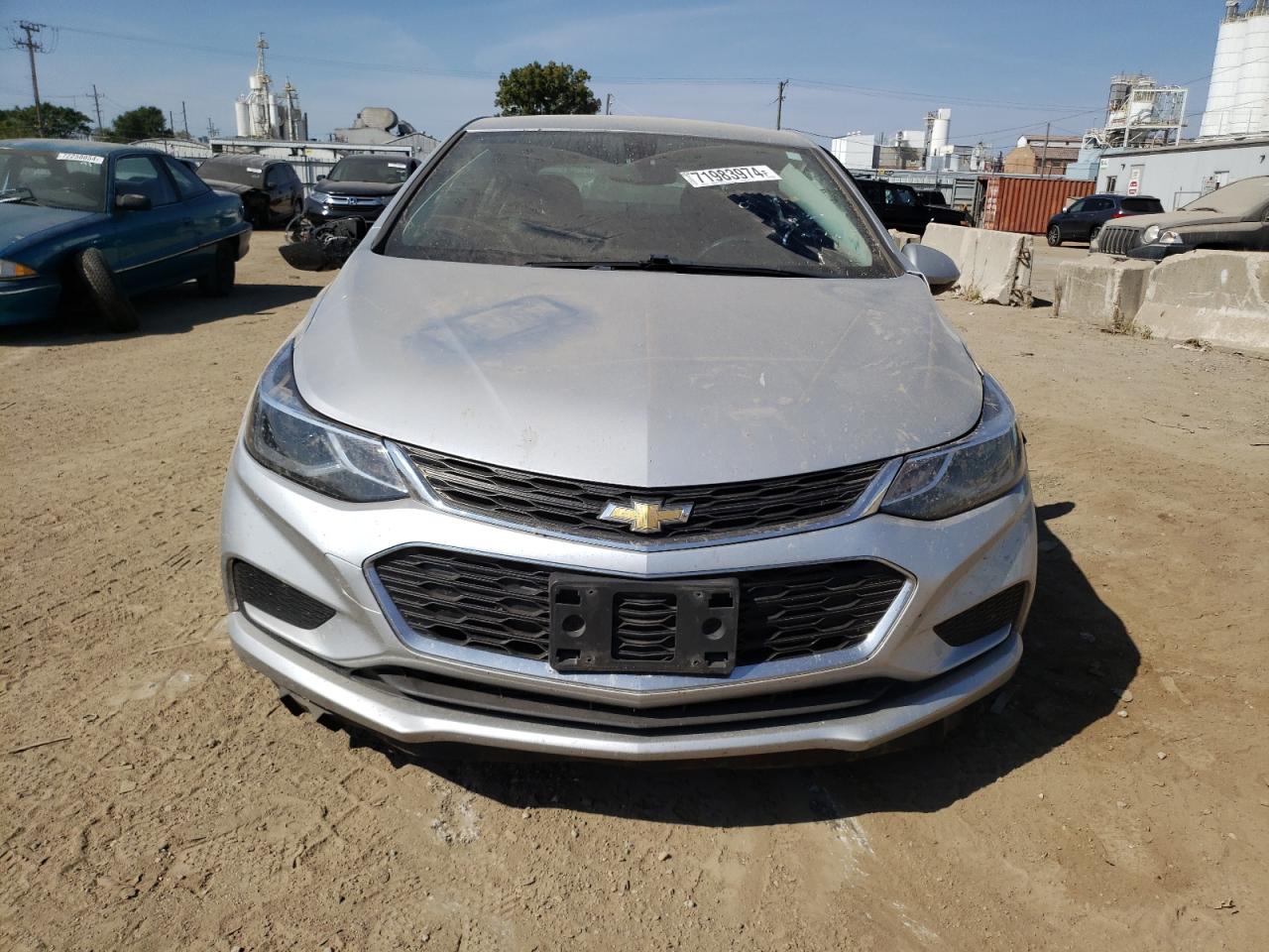 2017 Chevrolet Cruze - Image 5