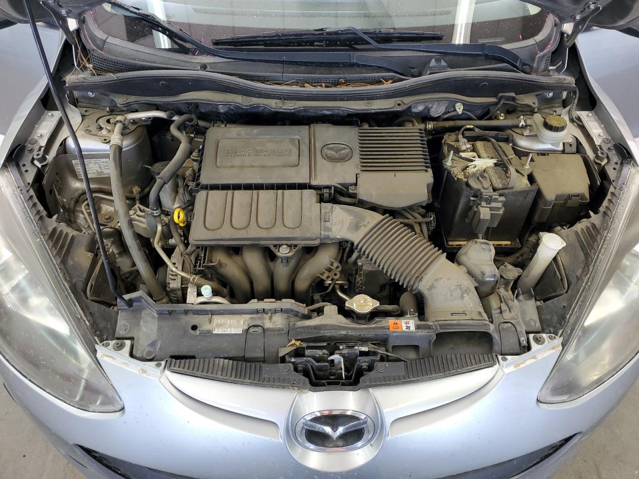 JM1DE1HZ4B0126599 2011 Mazda Mazda2