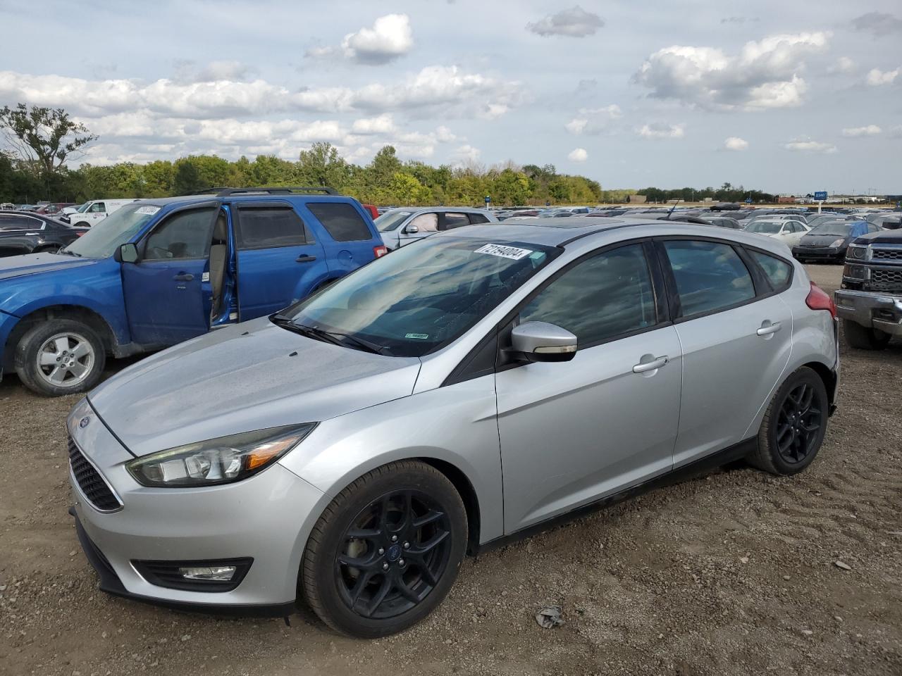 1FADP3K23GL346166 2016 FORD FOCUS - Image 1