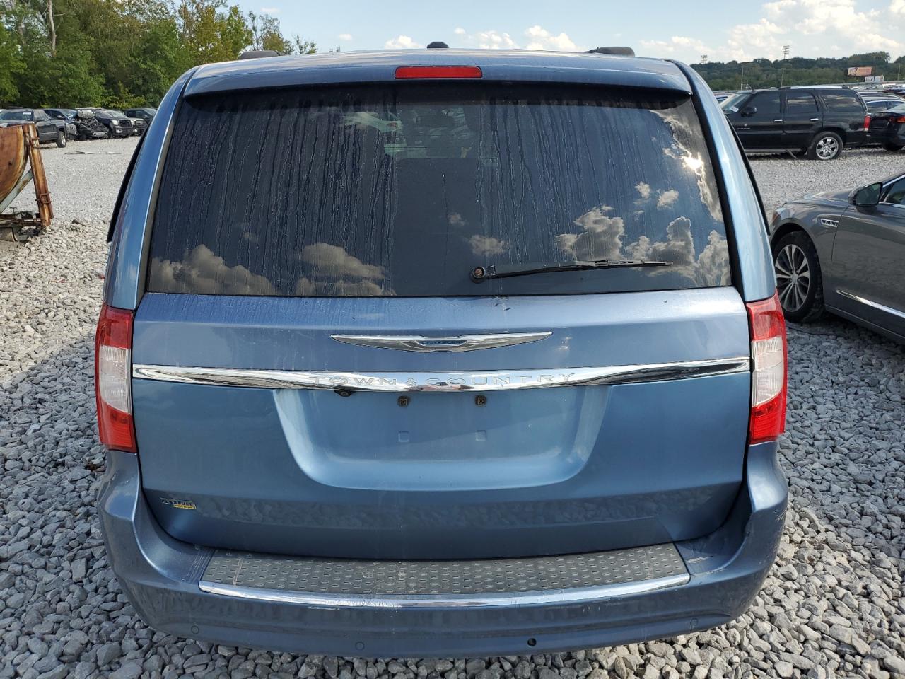 2C4RC1BG5CR158214 2012 Chrysler Town & Country Touring