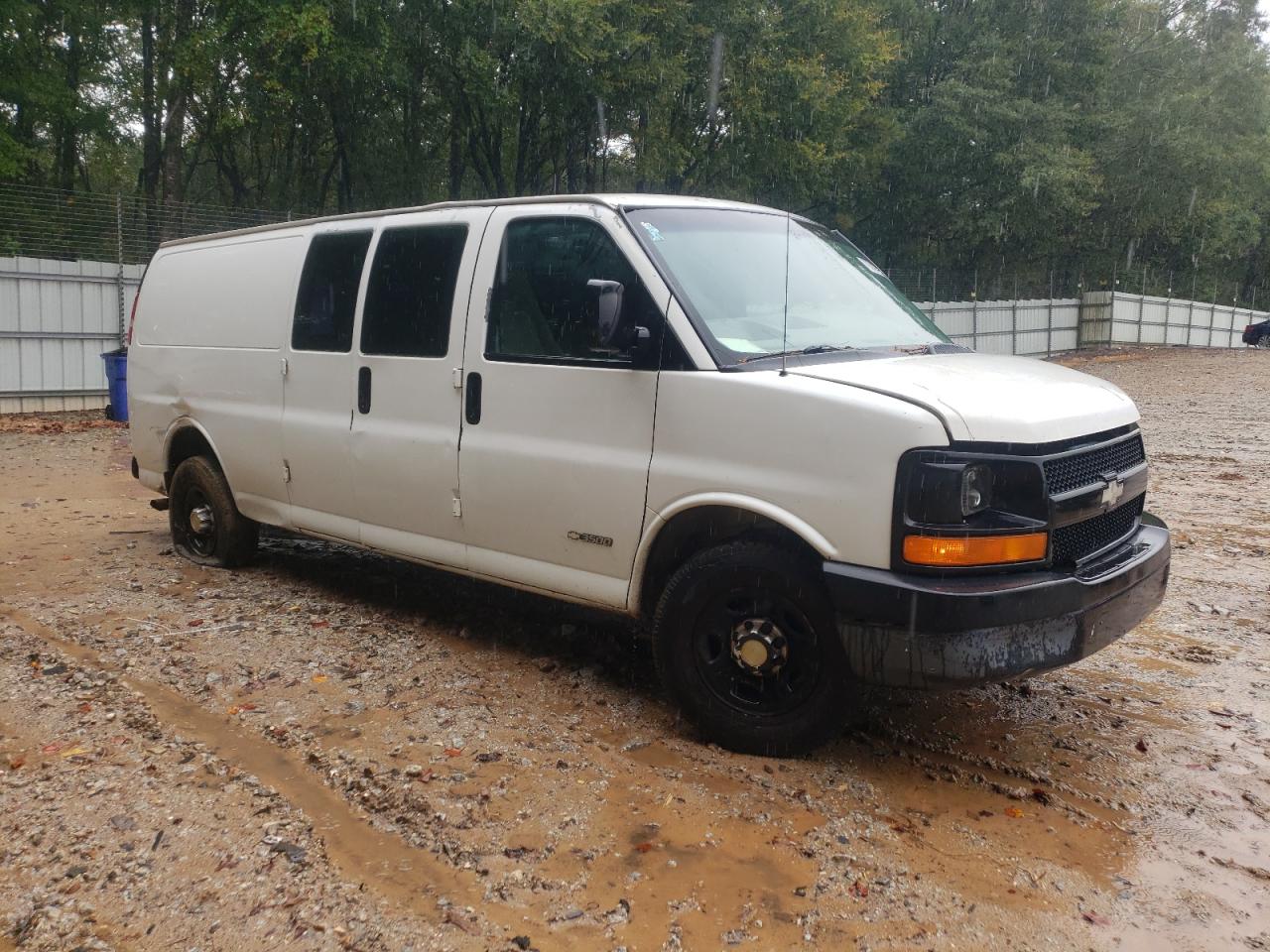 2003 Chevrolet Express G3500 VIN: 1GCHG39U031105450 Lot: 73347694