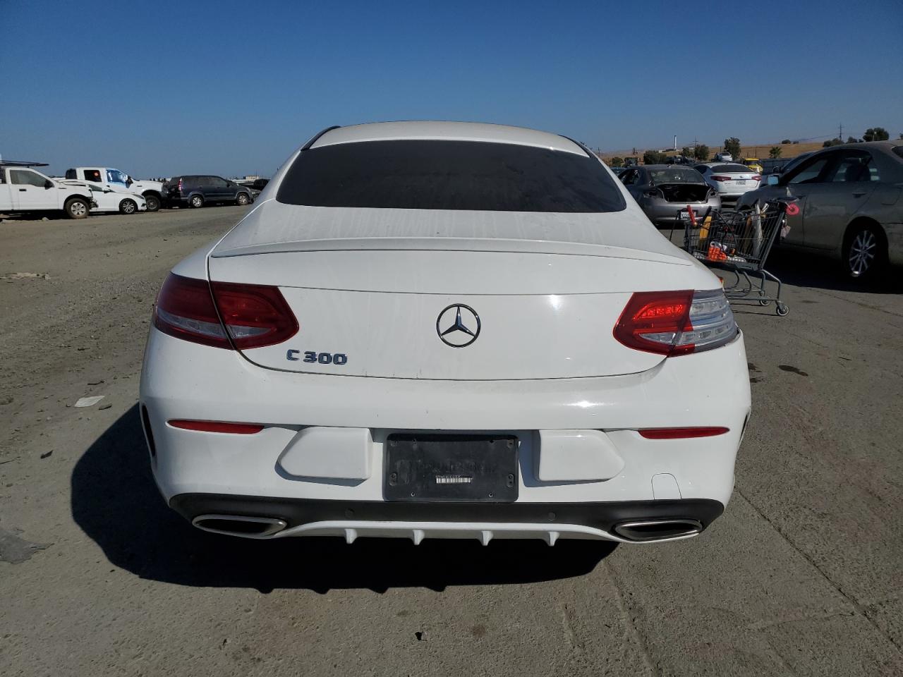 2017 Mercedes-Benz C 300 VIN: WDDWJ4JB4HF423595 Lot: 72126724