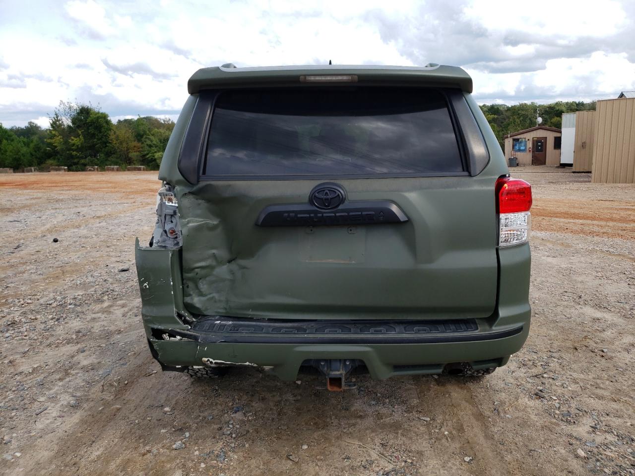 JTEBU5JR8B5059483 2011 Toyota 4Runner Sr5