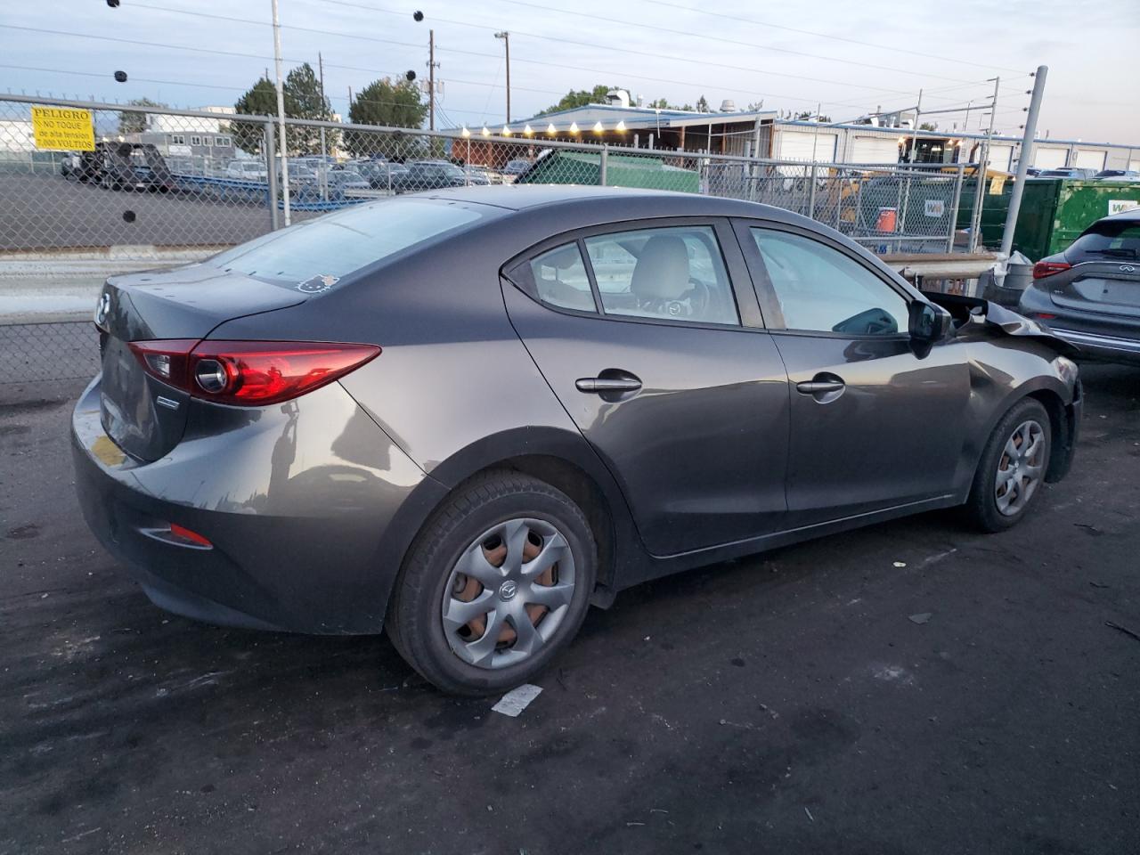 2014 Mazda 3 - Image 3