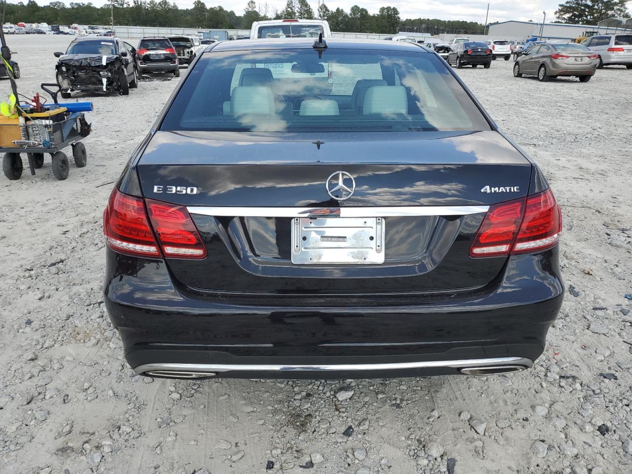 2015 Mercedes-Benz E 350 4Matic VIN: WDDHF8JB4FB130253 Lot: 70218454