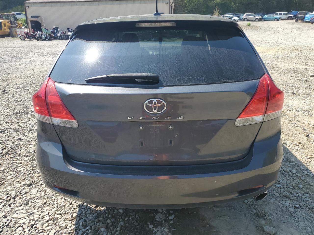 4T3ZA3BB2AU036709 2010 Toyota Venza