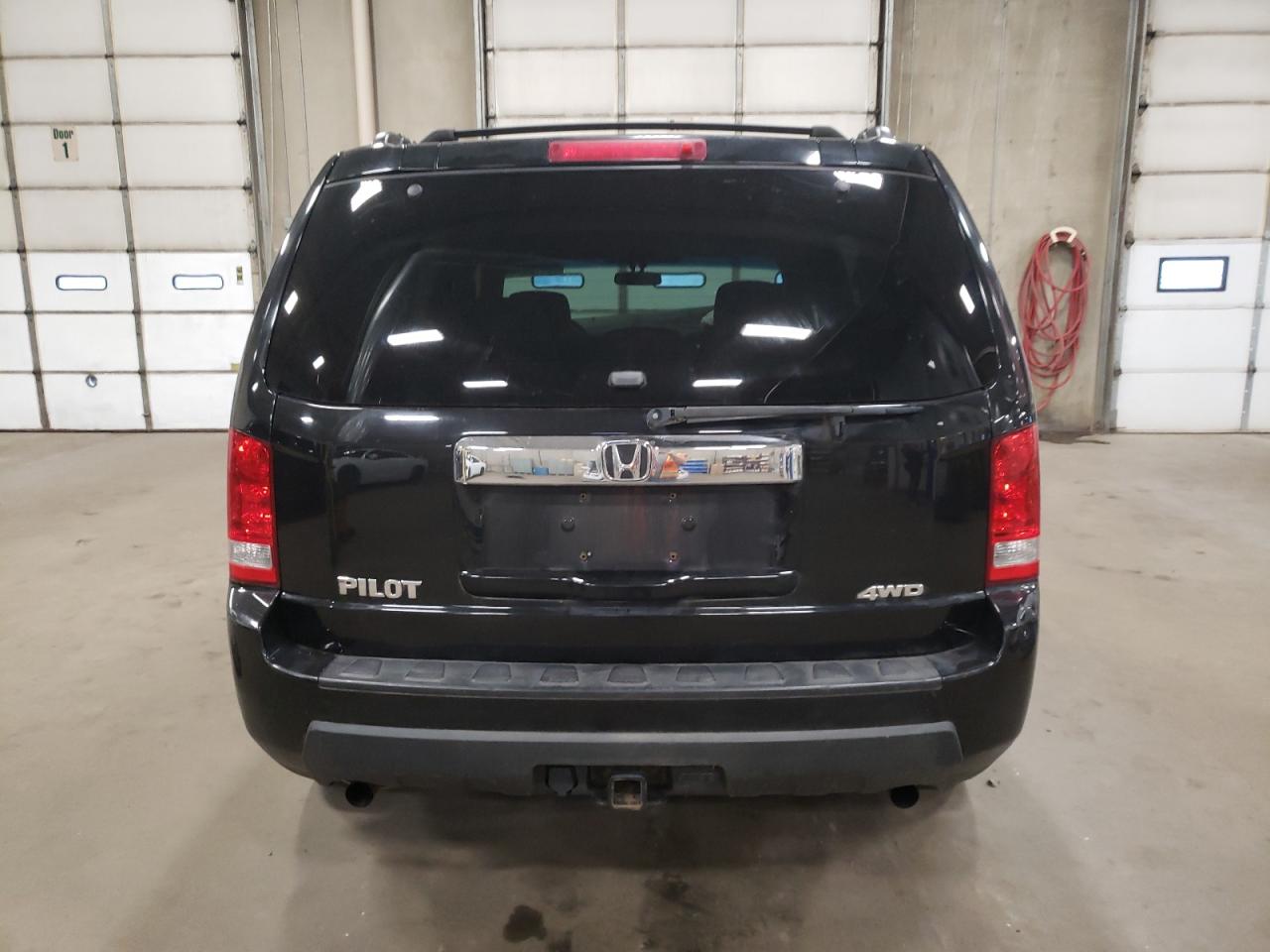 2011 Honda Pilot Lx VIN: 5FNYF4H29BB098979 Lot: 72776814