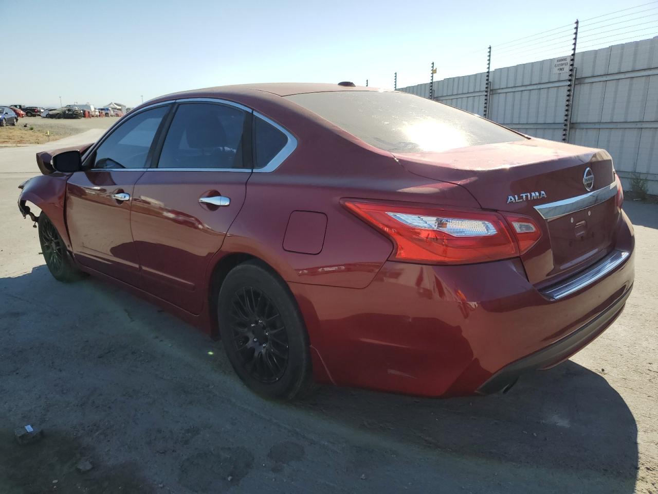 1N4AL3AP0HC234437 2017 NISSAN ALTIMA - Image 2