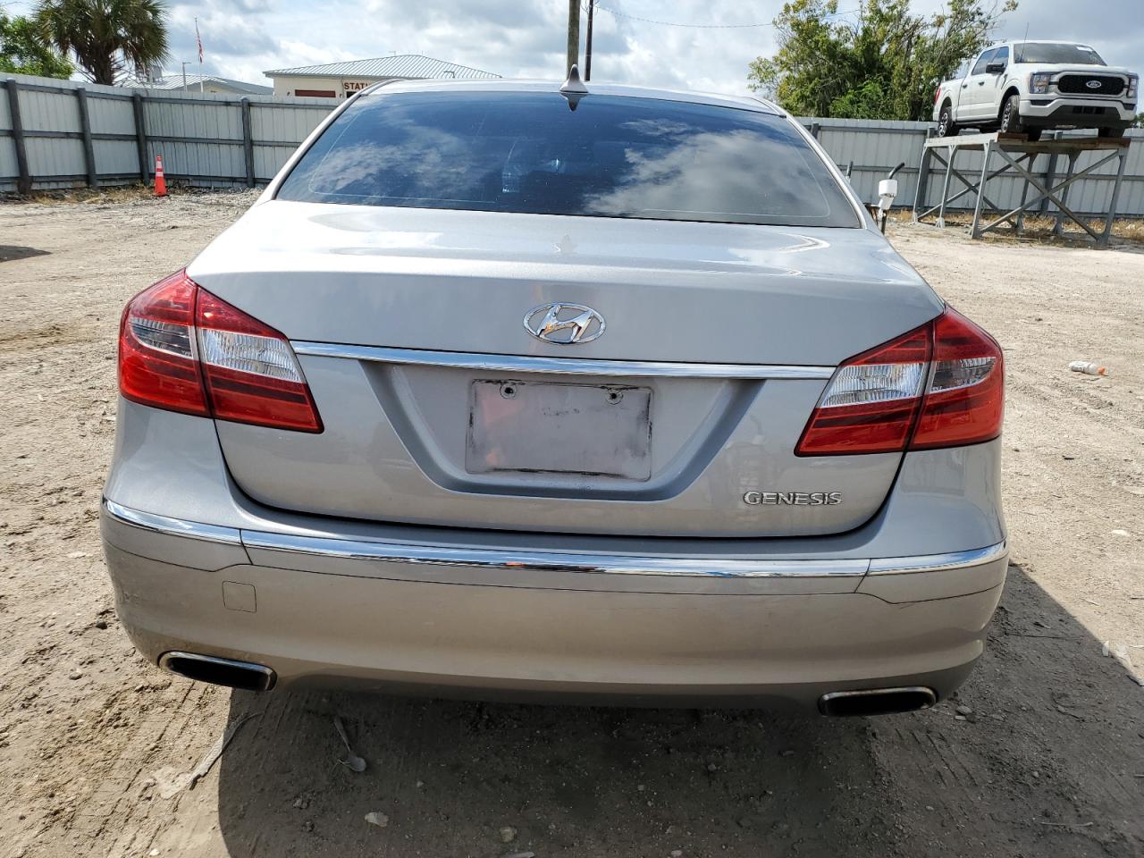 2013 Hyundai Genesis 3.8L VIN: KMHGC4DD2DU247248 Lot: 71068144