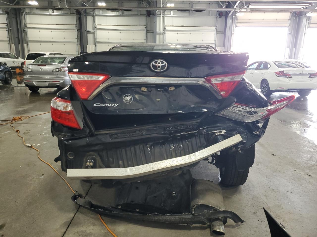 2017 Toyota Camry - Image 6