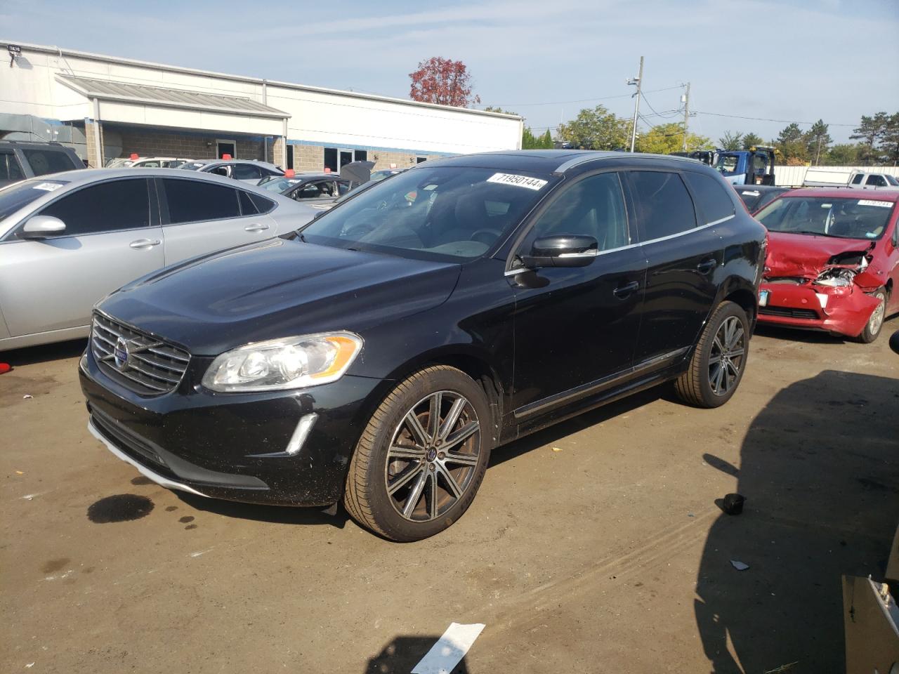 YV449MDK8G2804391 2016 VOLVO XC60 - Image 1