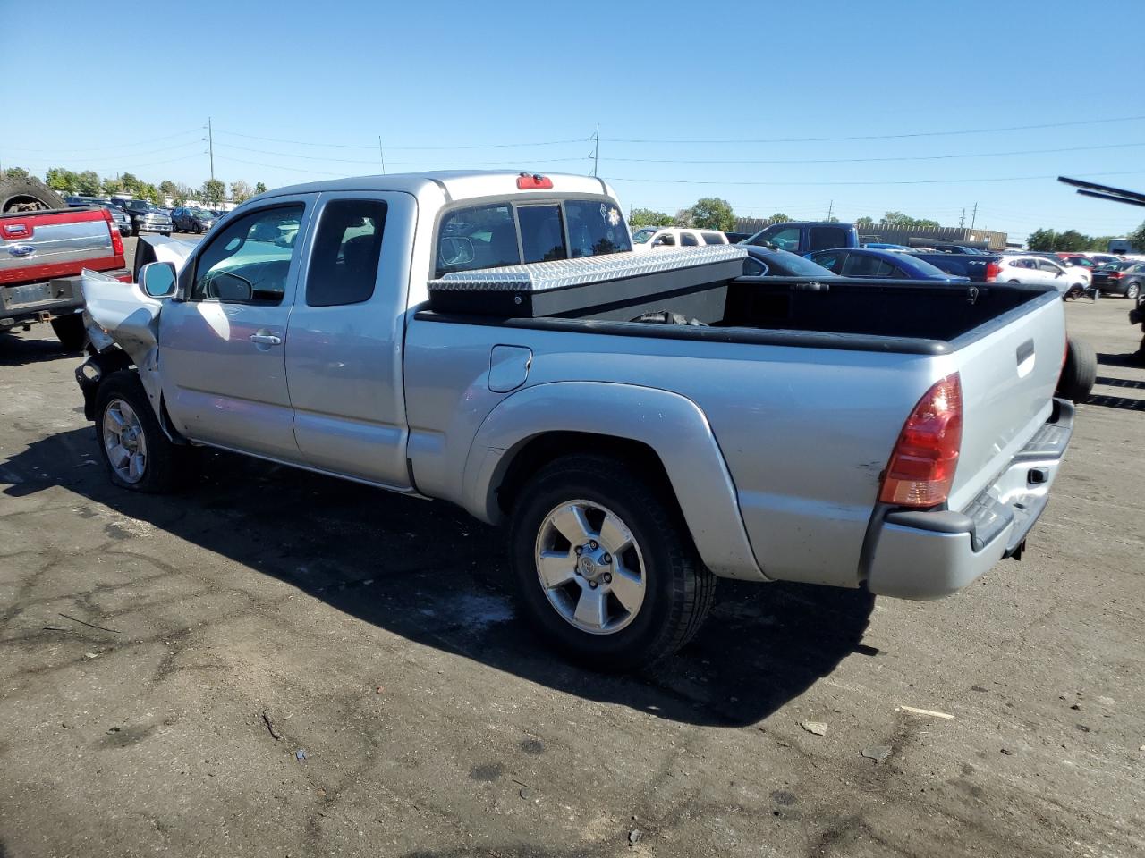 2008 Toyota Tacoma - Image 2