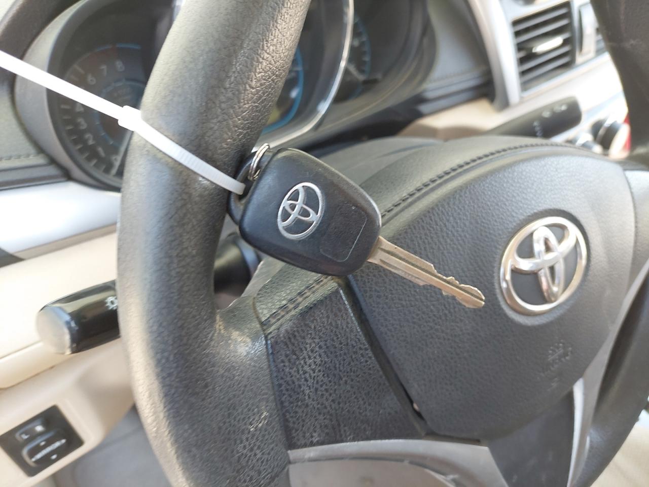 MHFBT9F36G6081815 - 2016 Toyota Yaris - #undefined