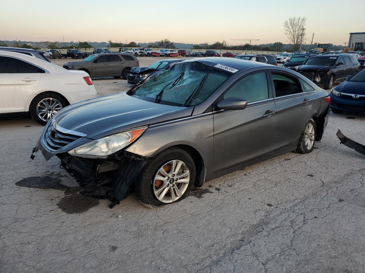 2013 Hyundai Sonata Gls de vânzare în Kansas City, KS - Vandalism