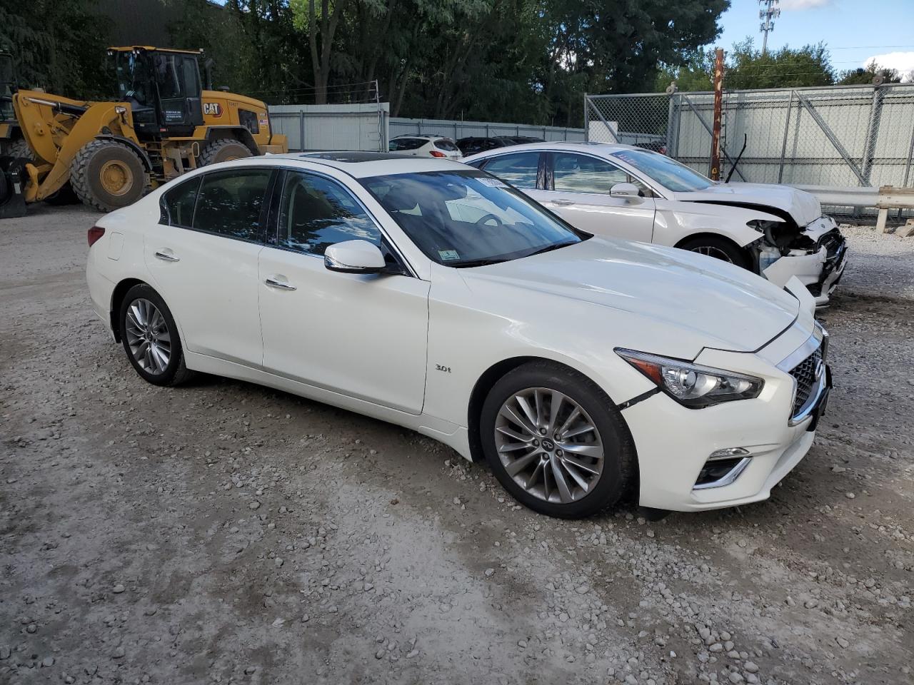 VIN JN1EV7AR3KM555276 2019 INFINITI Q50 no.4