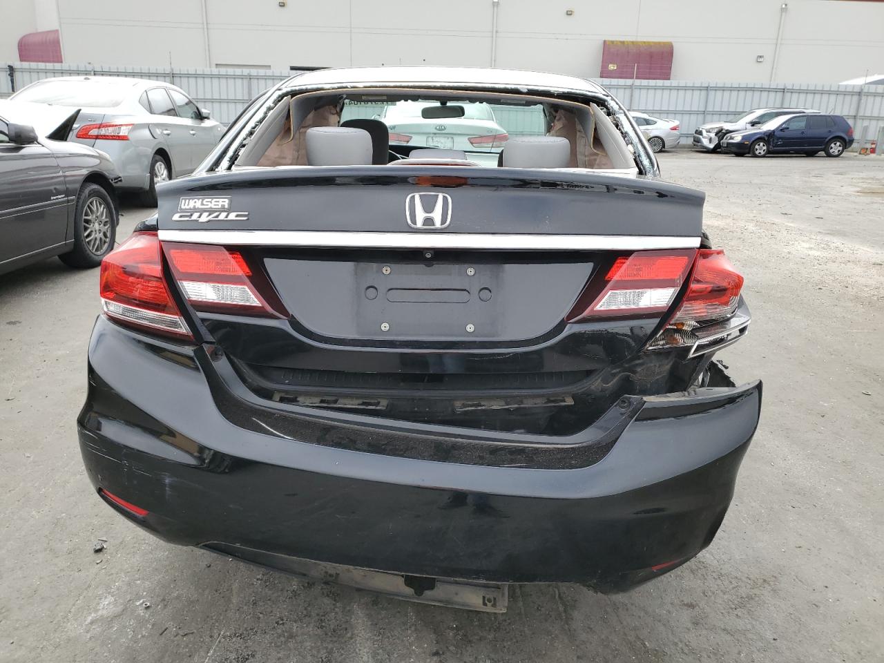 2014 Honda Civic Lx VIN: 19XFB2E5XEE026561 Lot: 72976104