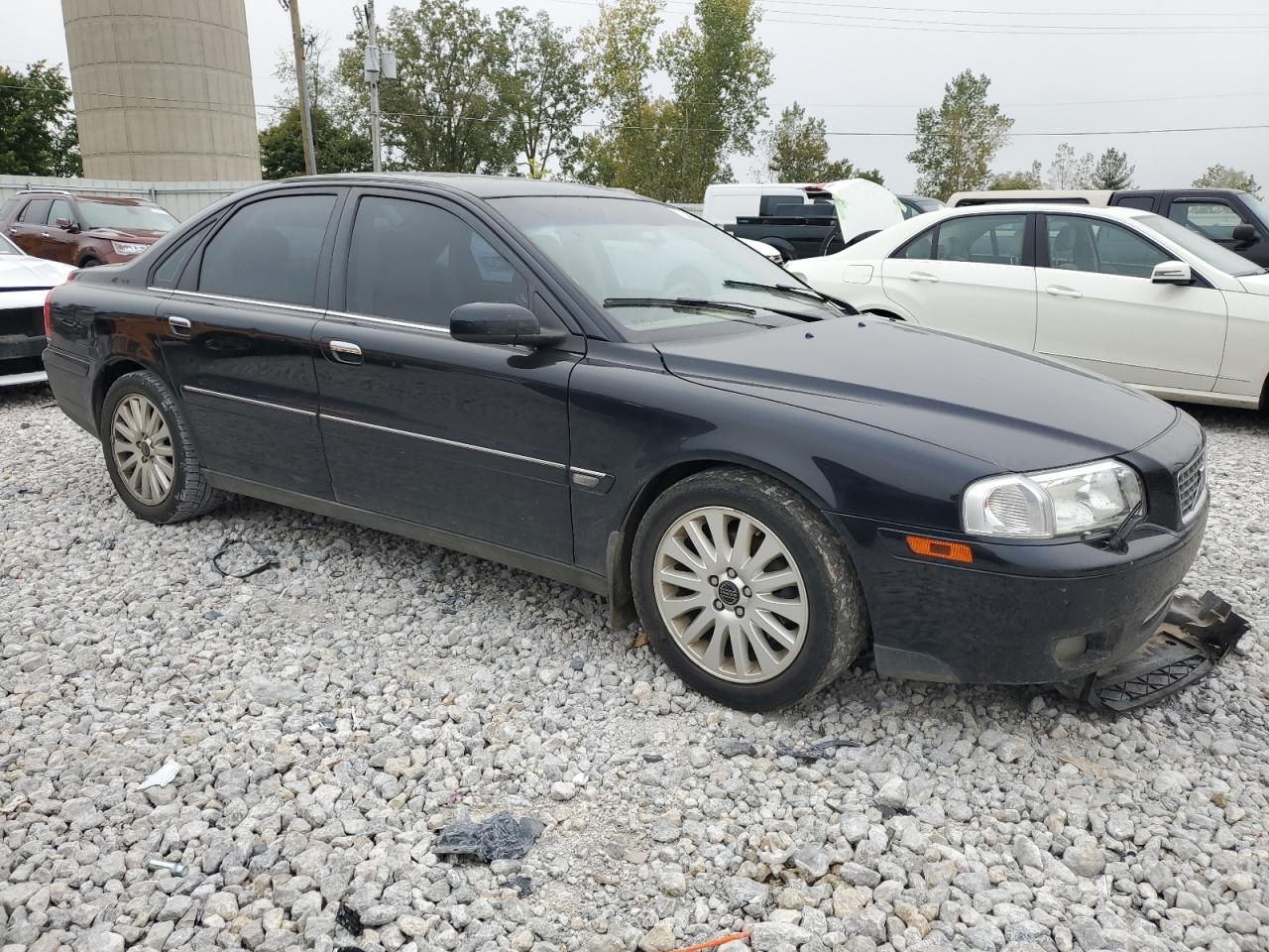 2004 Volvo S80 - Image 4