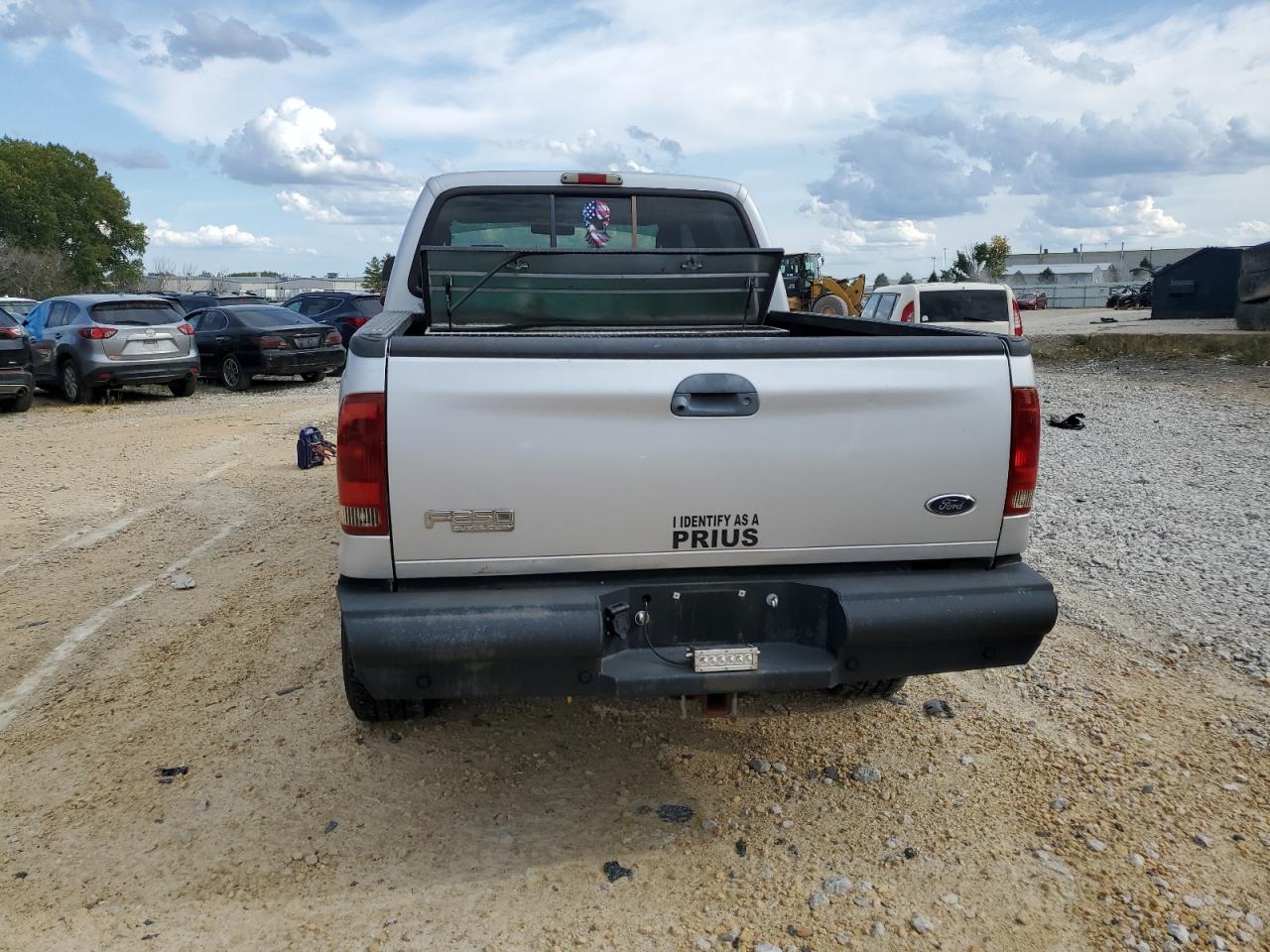 2004 Ford F250 - Image 6