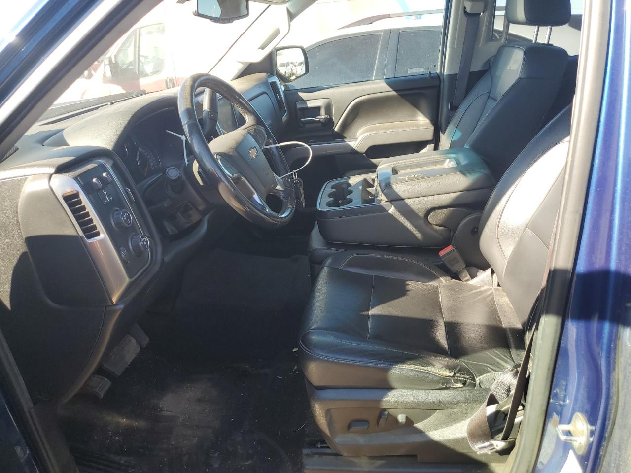 2017 Chevrolet Silverado - Image 7