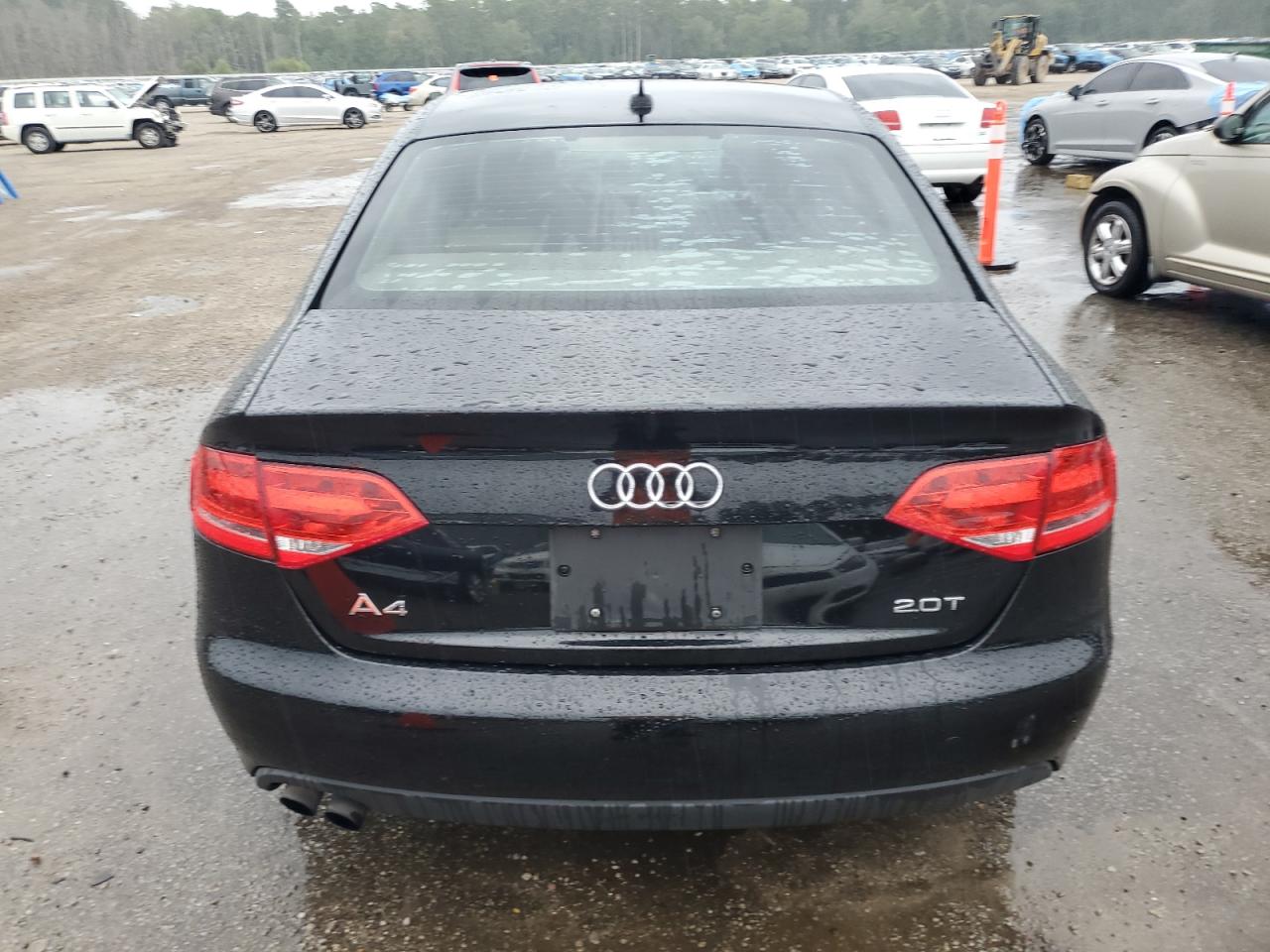 2010 Audi A4 Premium VIN: WAUAFAFL3AN068935 Lot: 70285814